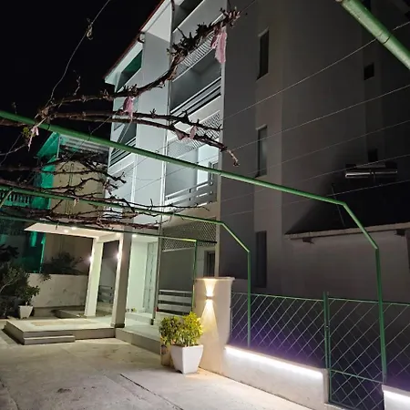 Hotel Villa2 Golem (Tirana)