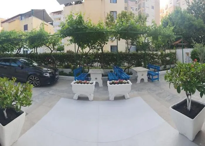 Villa2 * Golem (Tirana)